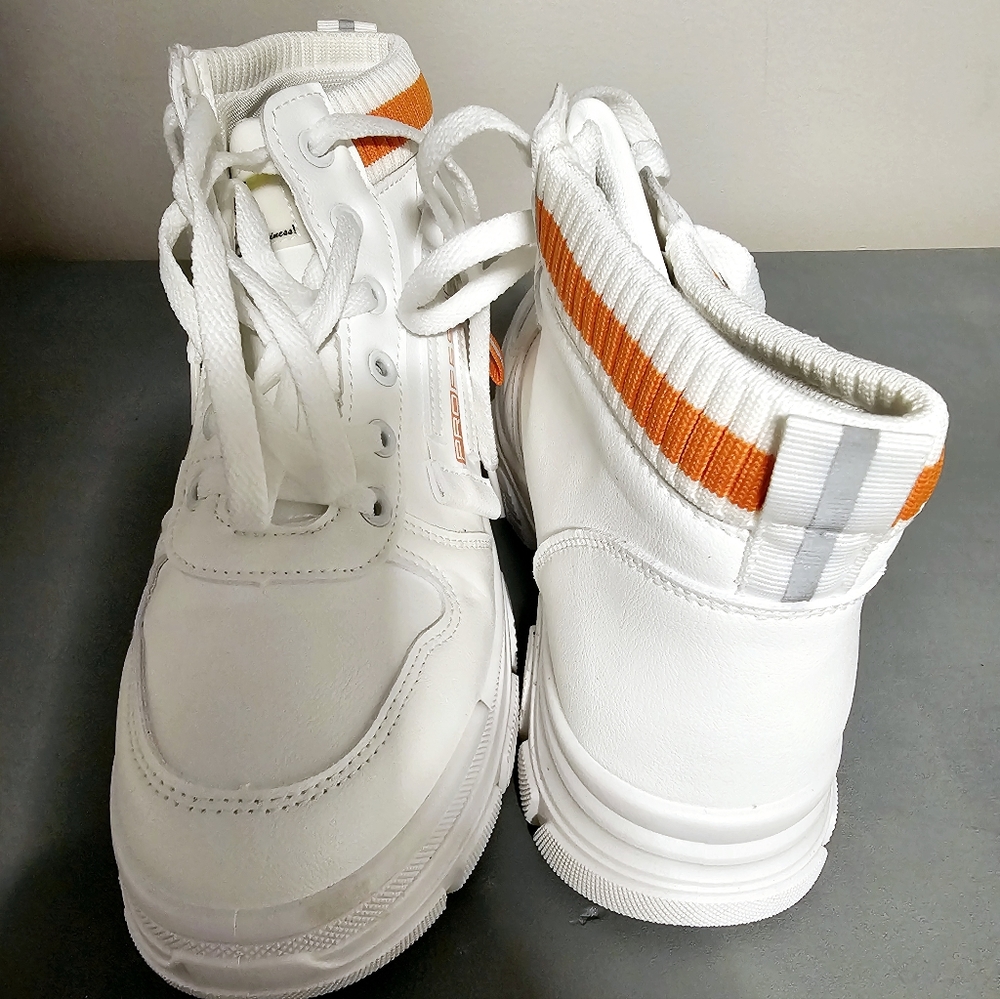 Hightop  Sneakers/Shoes